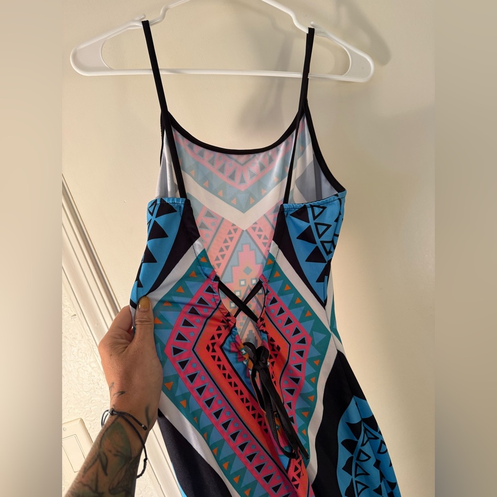 Spaghetti-Strap Maxi Dress in Pink and Blue Geometric Print - Picture 5 of 11